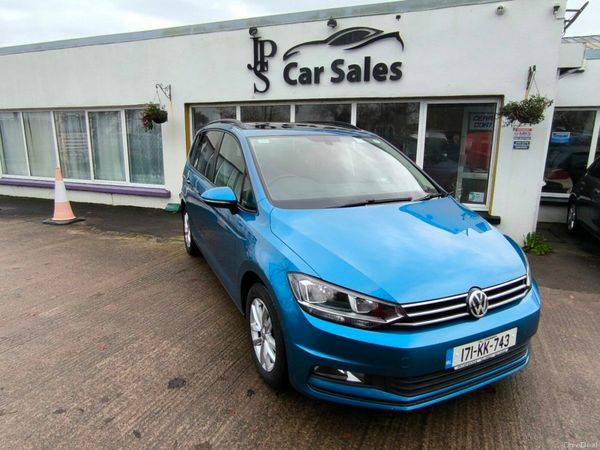 Volkswagen Touran MPV, Diesel, 2017, Blue