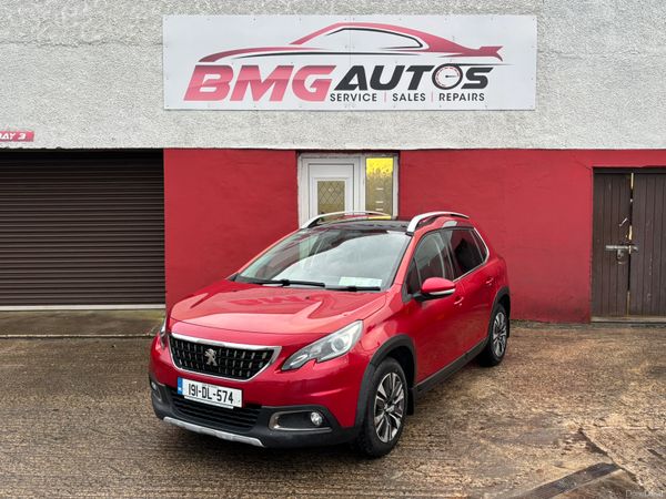 Peugeot 2008 Estate, Petrol, 2019, Red