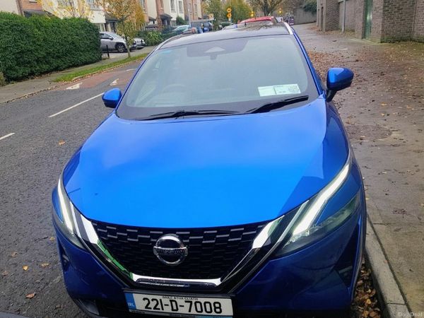 Nissan Qashqai MPV, Petrol, 2022, Blue