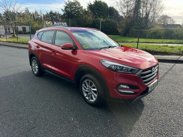 Hyundai Tucson SUV, Diesel, 2016, Red