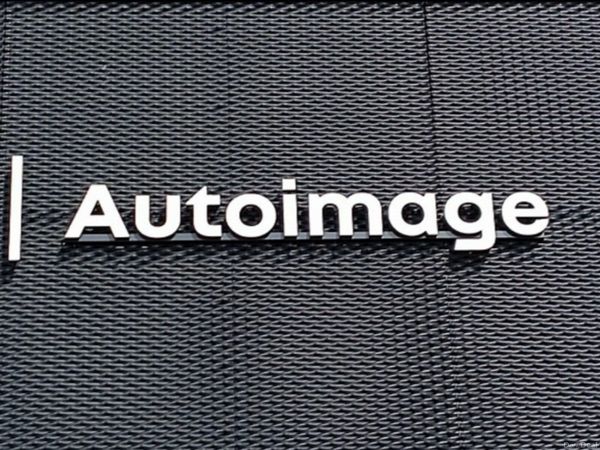 Dacia Duster SUV, Petrol Hybrid, 2025, Grey