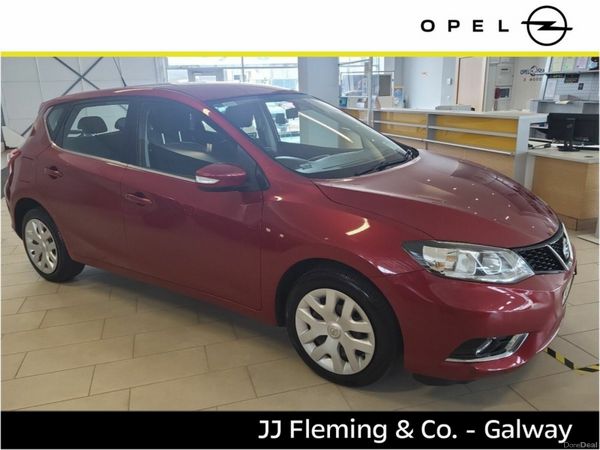 Nissan Pulsar Hatchback, Diesel, 2016, Red