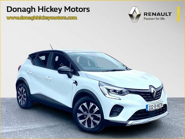 Renault Captur SUV, Petrol, 2022, White