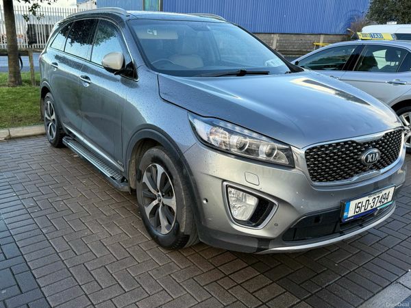 Kia Sorento SUV, Diesel, 2015, Grey