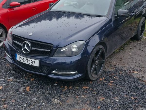 Mercedes-Benz C-Class Coupe, Diesel, 2012, Blue