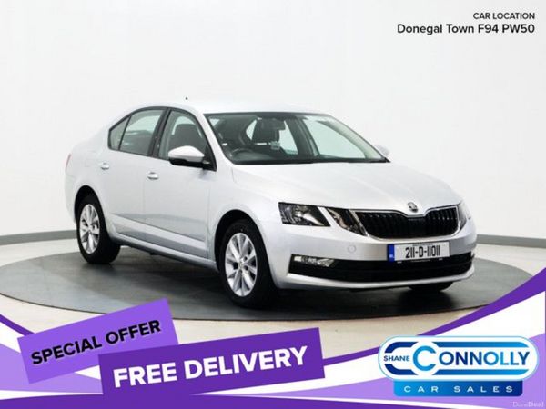 Skoda Octavia Saloon, Petrol, 2021, Grey