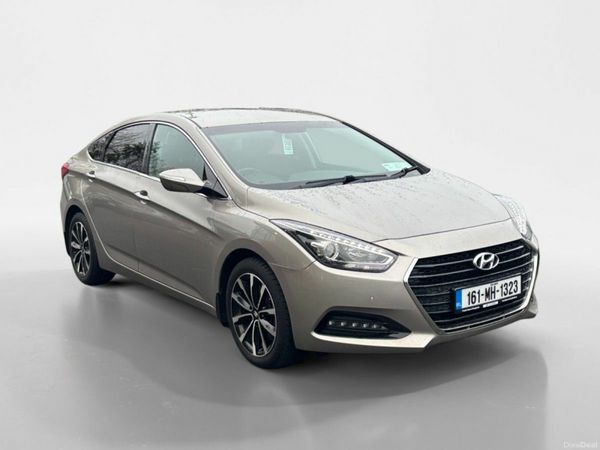 Hyundai i40 Saloon, Diesel, 2016, Beige