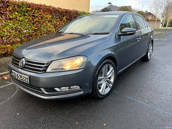 Volkswagen Passat Saloon, Diesel, 2013, Grey