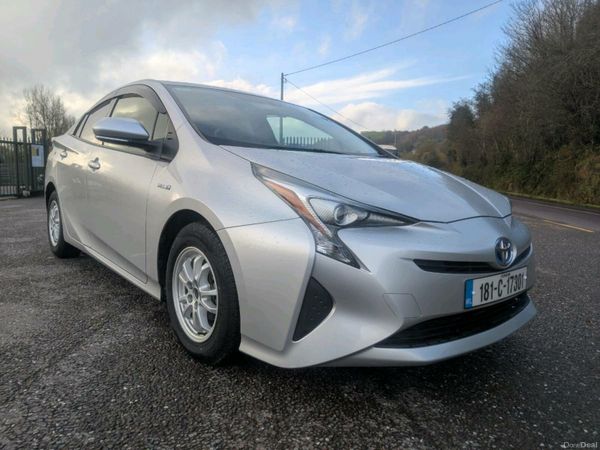 Toyota Prius Hatchback, Petrol Hybrid, 2018, Silver