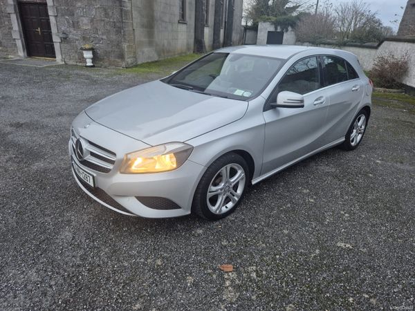 Mercedes-Benz A-Class Hatchback, Diesel, 2013, Silver