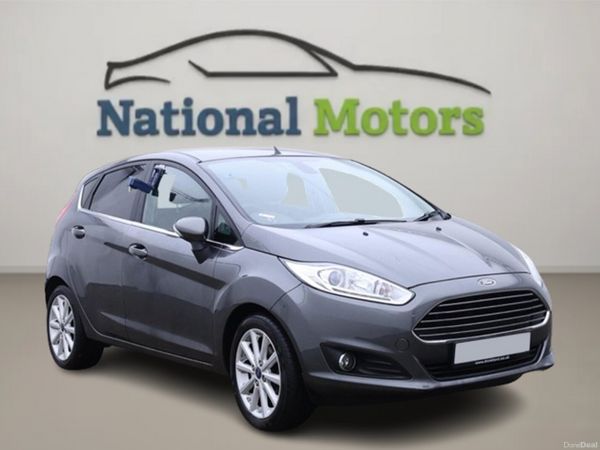 Ford Fiesta Hatchback, Petrol, 2017, Blue