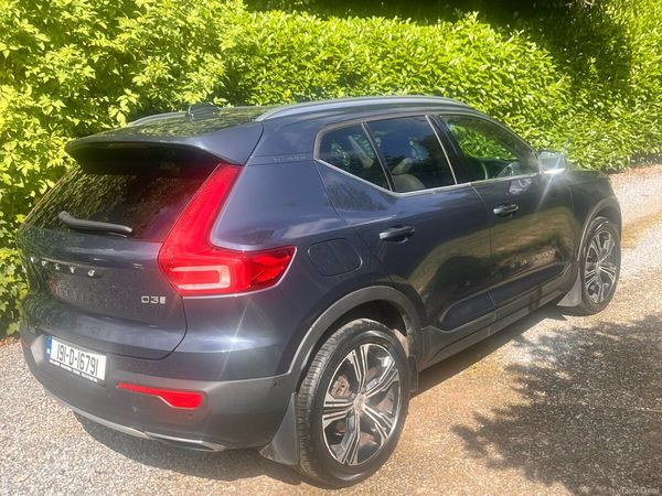 Volvo XC40 Estate/Jeep, Diesel, 2019, Blue