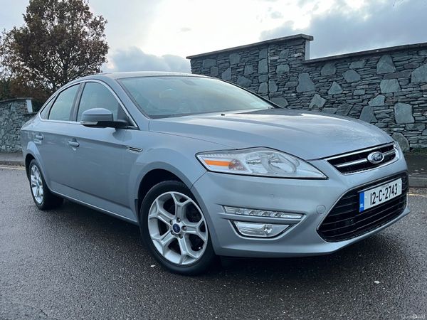 Ford Mondeo Saloon, Diesel, 2012, Grey