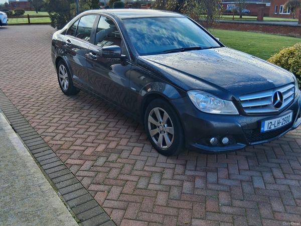 Mercedes-Benz C-Class Saloon, Diesel, 2012, Black