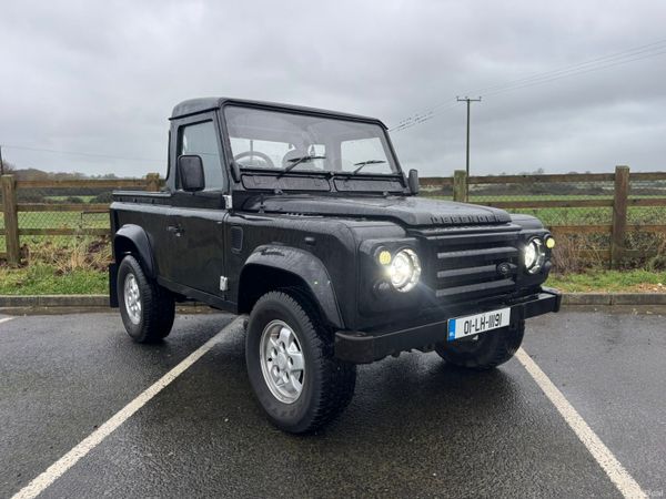 Land Rover Defender Pickup, Diesel, 2001, 