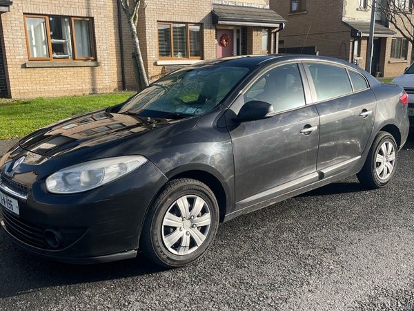 Renault Fluence Saloon, Diesel, 2011, Black