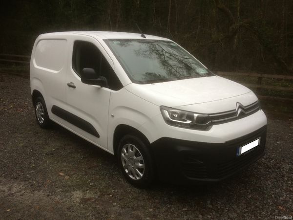 Citroen Berlingo MPV, Diesel, 2021, White