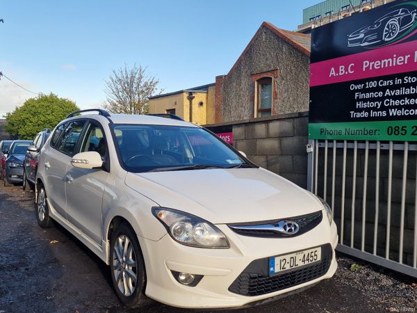 Hyundai i30 Estate, Diesel, 2012, White
