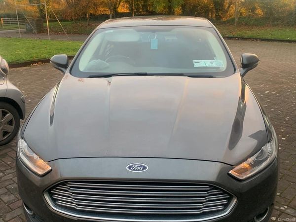 Ford Mondeo Hatchback, Diesel, 2018, Grey
