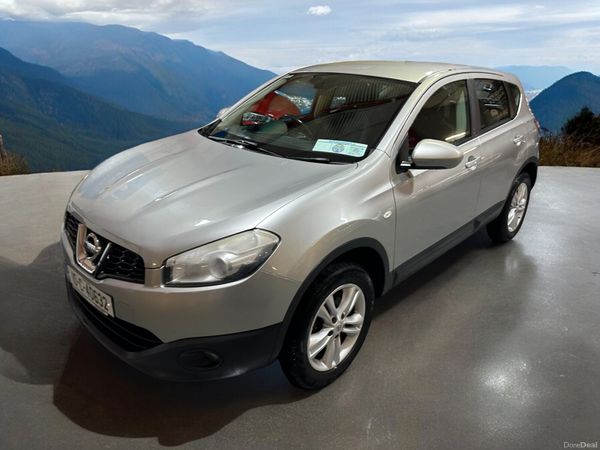 Nissan Qashqai Hatchback, Diesel, 2010, Silver