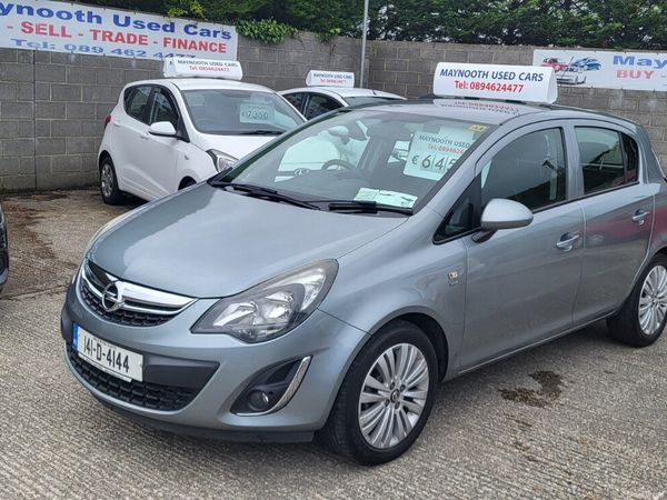 Opel Corsa Hatchback, Petrol, 2014, Silver
