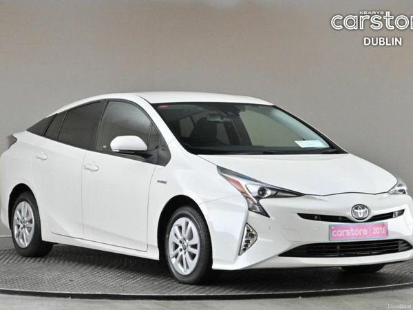 Toyota Prius Hatchback, Petrol Hybrid, 2018, White