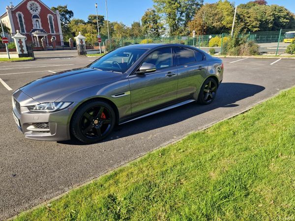 Jaguar XE Saloon, Diesel, 2019, Grey