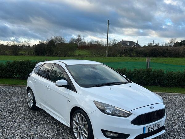 Ford Focus Hatchback, Diesel, 2017, White