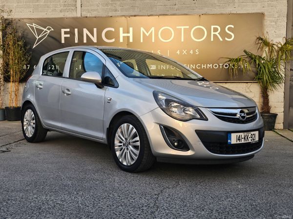 Opel Corsa Hatchback, Petrol, 2014, Silver