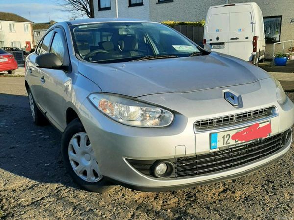 Renault Fluence Saloon, Diesel, 2012, Silver