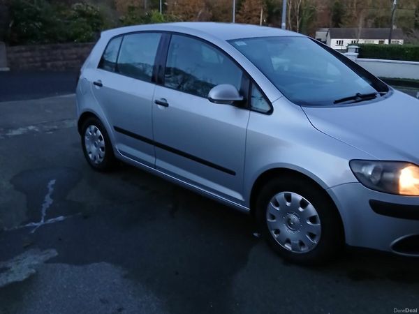 Volkswagen Golf Hatchback, Petrol, 2006, Silver