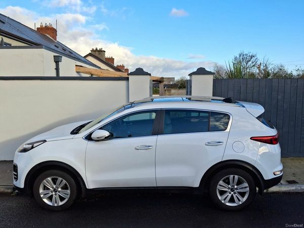 Kia Sportage SUV, Diesel, 2017, White