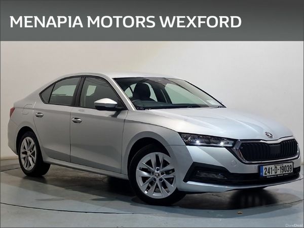 Skoda Octavia Saloon, Diesel, 2024, Silver