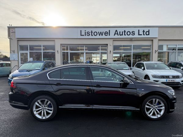 Volkswagen Passat Saloon, Petrol Plug-in Hybrid, 2017, Black