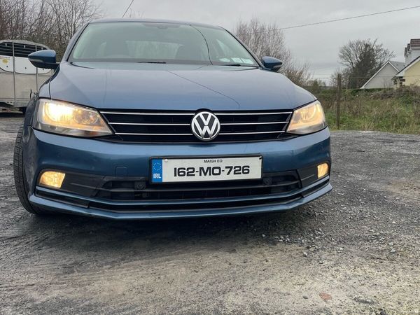Volkswagen Jetta Saloon, Diesel, 2016, Blue