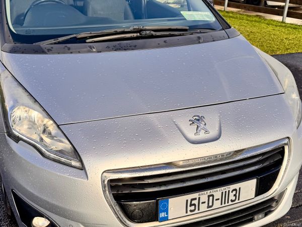 Peugeot 5008 MPV, Diesel, 2015, Grey