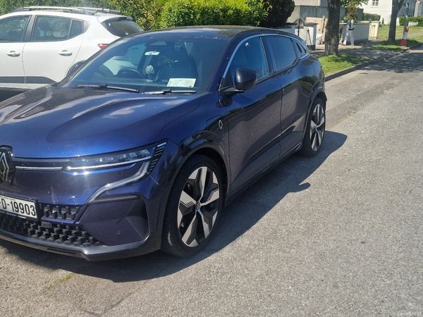 Renault Megane E-Tech Hatchback, Electric, 2023, Blue