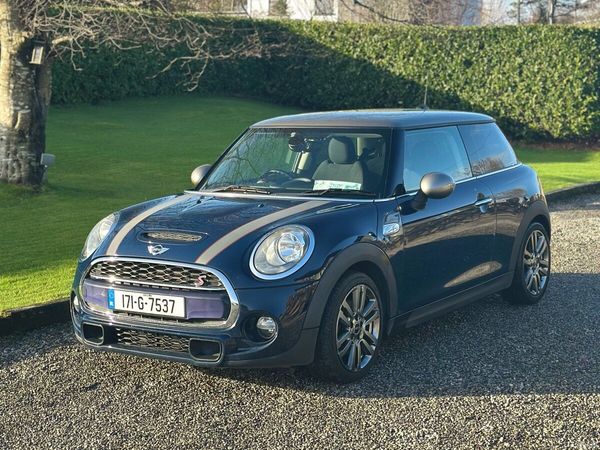 Mini Cooper Hatchback, Petrol, 2017, Blue