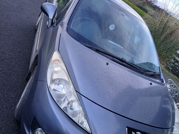 Peugeot 207 Hatchback, Petrol, 2011, Grey