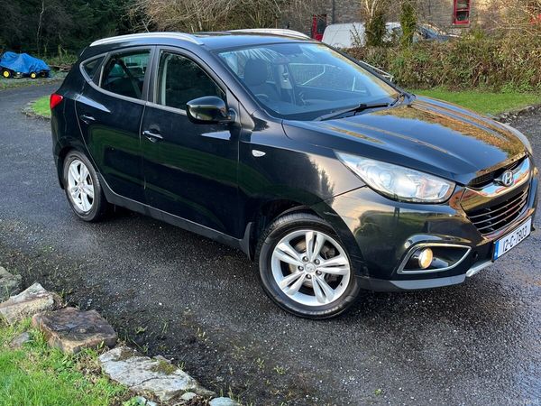 Hyundai ix35 SUV, Diesel, 2012, Black