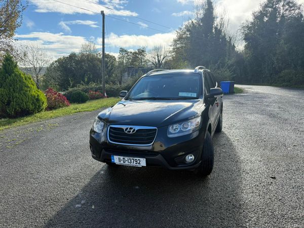 Hyundai Santa Fe SUV, Diesel, 2011, Black