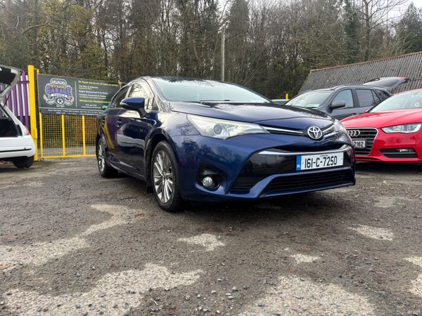 Toyota Avensis Saloon, Diesel, 2016, Blue