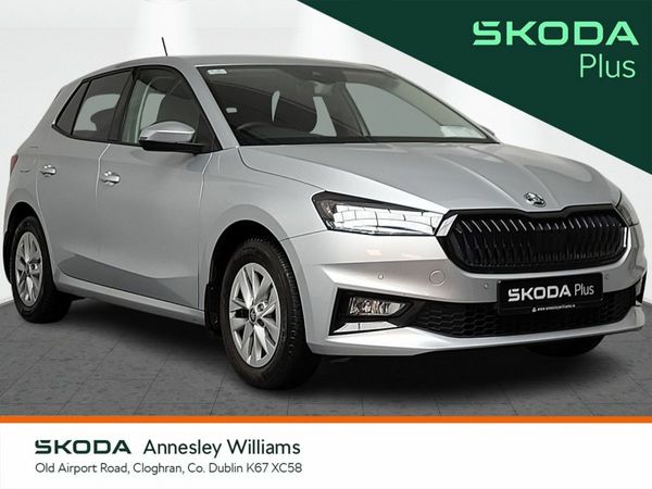 Skoda Fabia Hatchback, Petrol, 2025, Silver