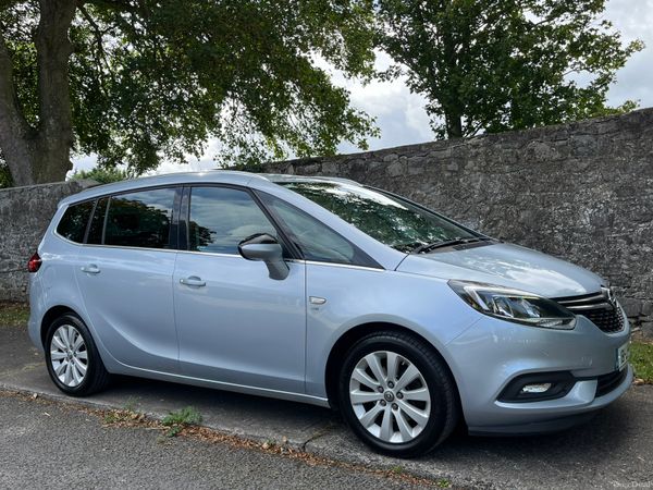 Opel Zafira MPV, Diesel, 2018, Blue