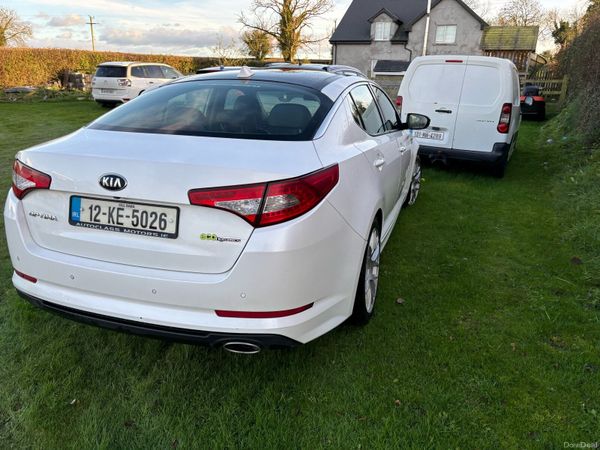 Kia Optima Saloon, Diesel, 2012, White