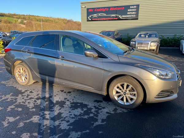 Hyundai i40 Estate, Diesel, 2016, Silver