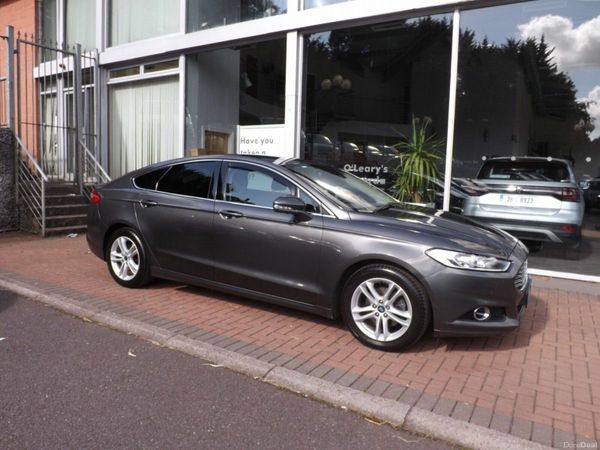 Ford Mondeo Hatchback, Diesel, 2018, Grey