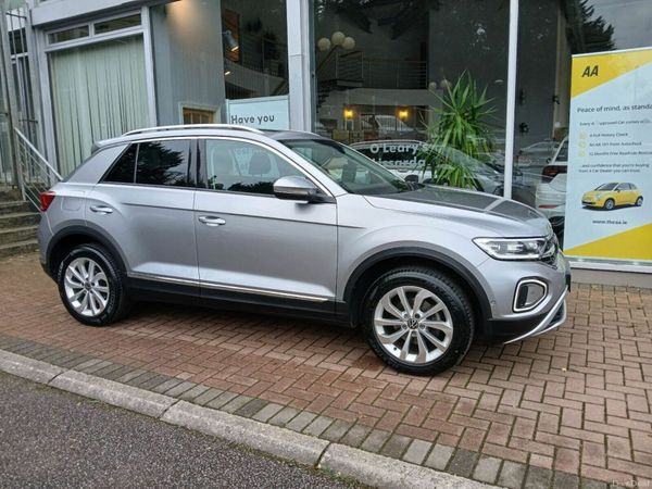 Volkswagen T-Roc SUV, Petrol, 2022, Silver