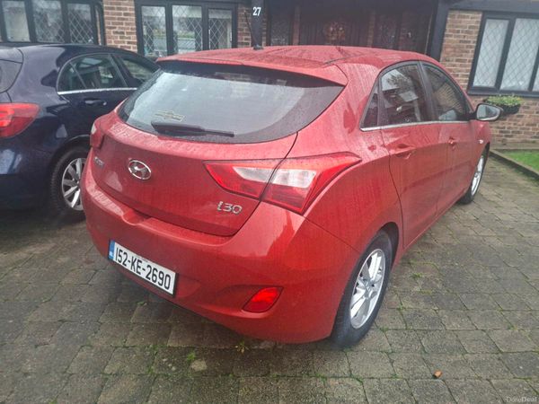 Hyundai i30 Hatchback, Diesel, 2015, Red