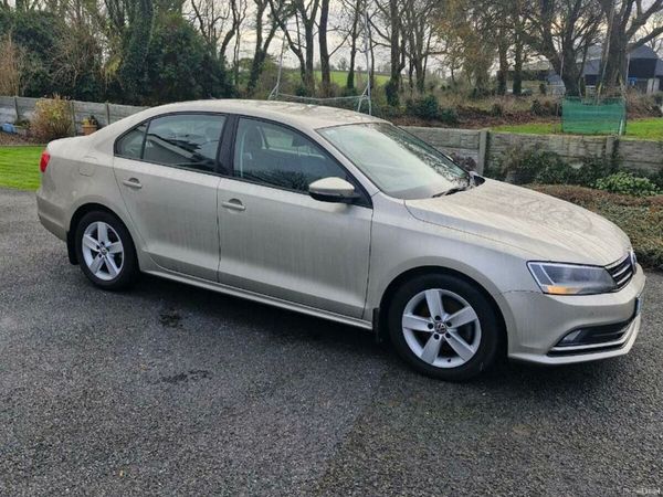 Volkswagen Jetta Saloon, Diesel, 2015, Silver